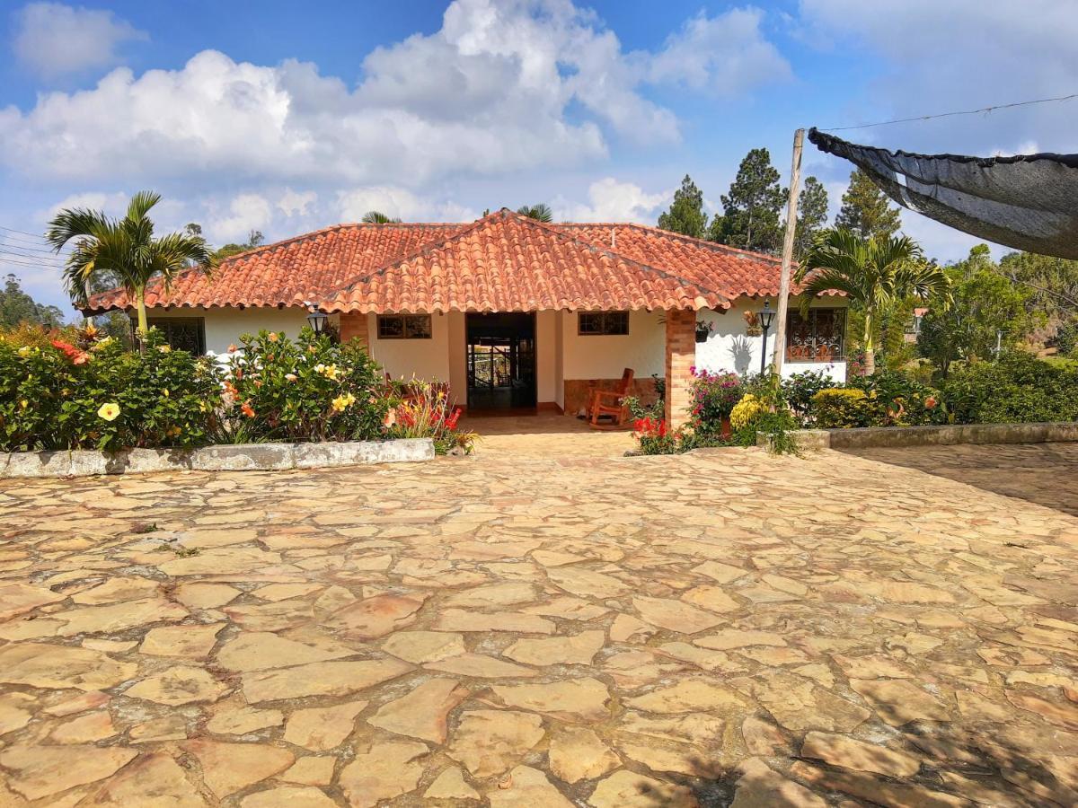 Casa Campestre Frente Acuarela -Mesa De Los Santos La Granja 외부 사진